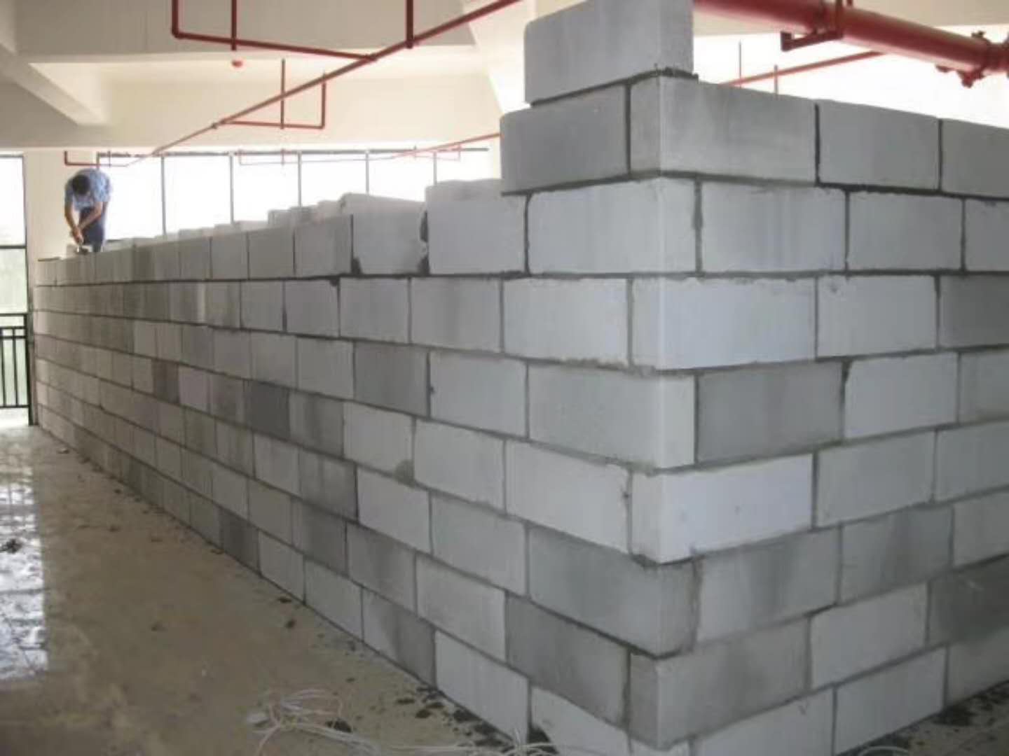 浙江蒸压加气混凝土砌块承重墙静力和抗震性能的研究